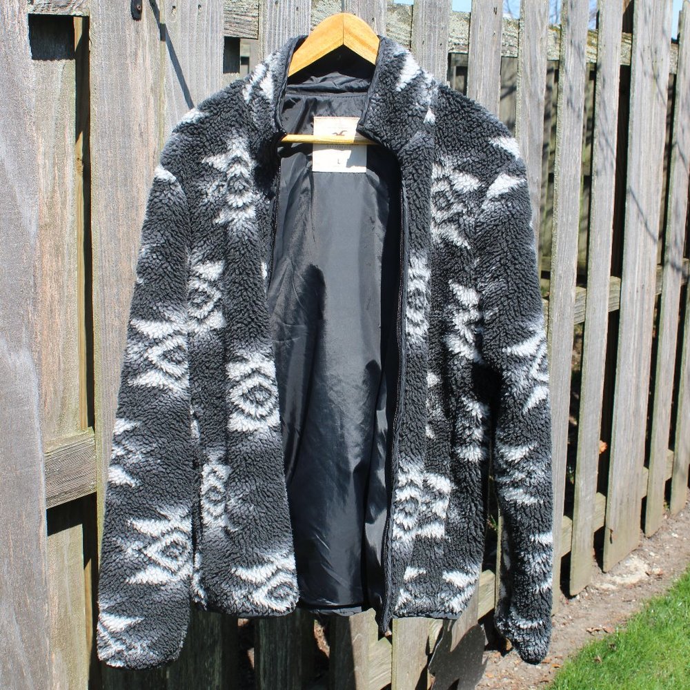 Hollister | Aztec/Tribal Print Jacket